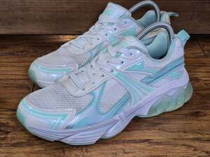 Avia White Mint Green Chunky Gel Sneakers Women's 7.5 Sporty Y2K
